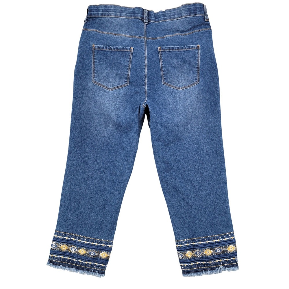 Avenue Cropped Jeans Womens 14 Blue Embroidered Beaded Frayed Hem Boho 32x20 - Picture 2 of 12